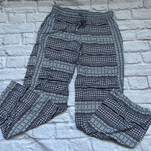 Tommy Bahama women’s casual wide leg pants navy blue & white